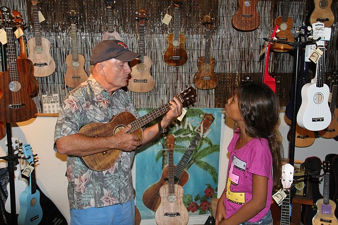Dusty Best at Just Ukes in Kona, Hawaii