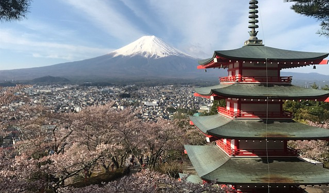 Chureito Pagoda and Mount Fuji from Arakurayama Sengen Park, about an hour and 45 minutes from Tokyo.
