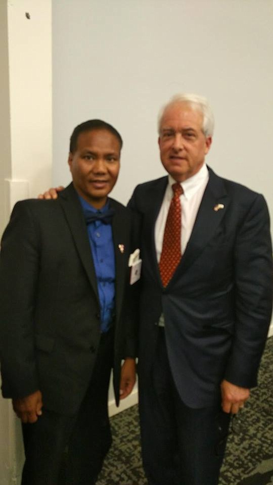 Republican candidate for governor John Cox and former city council candidate Tony Villafranca