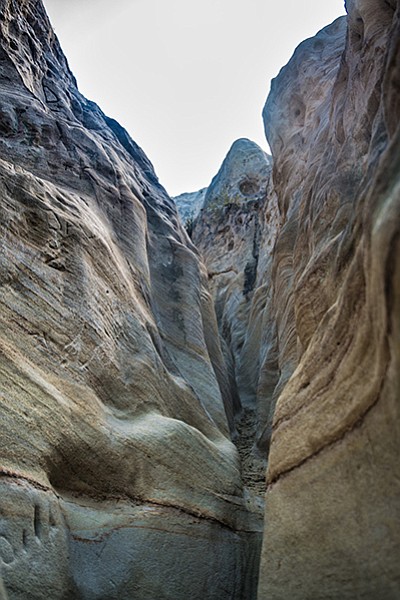 The slot canyon trail narrows