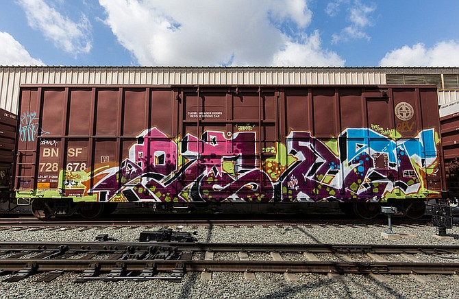 Graffiti artist Spictro and others have a penchant for graffiti on trains (Matt Topper: matt@pinbot.org)