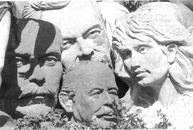 Castano's Heads