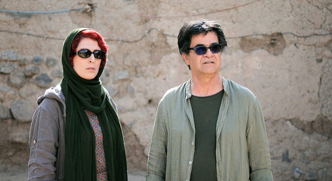 Behnaz Jafari and Jafar Panahi play variations on themselves in the latter's 3 Faces.