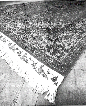 Tahriz Persian rug