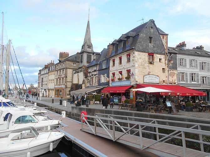 Honfleur, France by Daniel Smiechowski