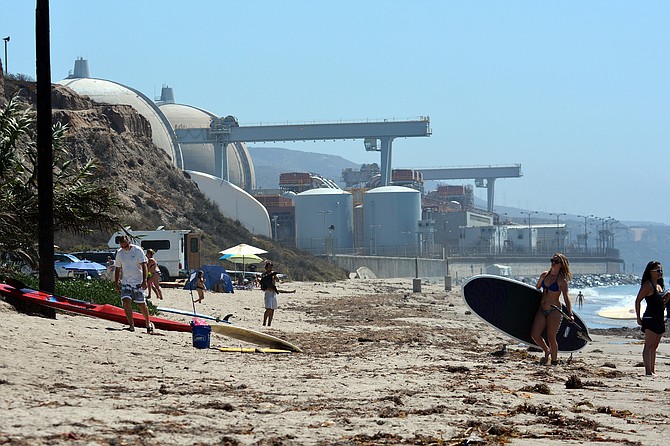 1800 tons of nuclear waste being stored under the sand at San Onofre?