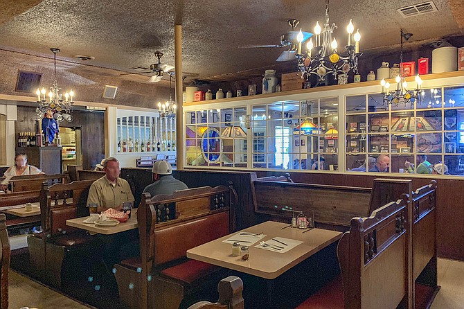 At Lido’s Italian, a large dining room recalls another era.