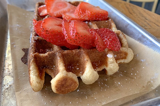 Liege waffle with strawberries