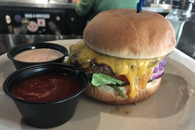 The $3 burger. Happy Hour at its best!