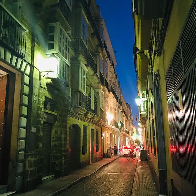 A narrow street in Cadiz, Spain