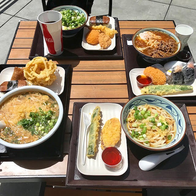 Udon and tempura at Marugame.