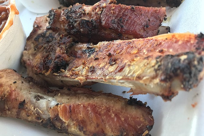 Pork ribs, wicked with or without sauce