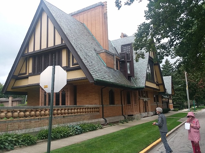 On the Frank Lloyd Wright tour of Oak Park.