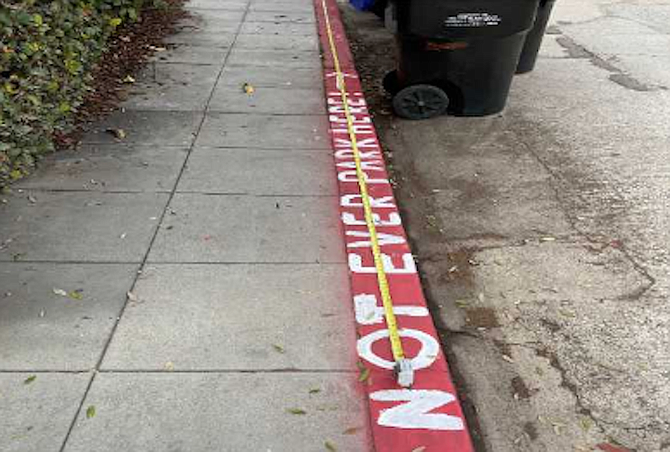 Offending La Jolla curb – from Get It Done app.