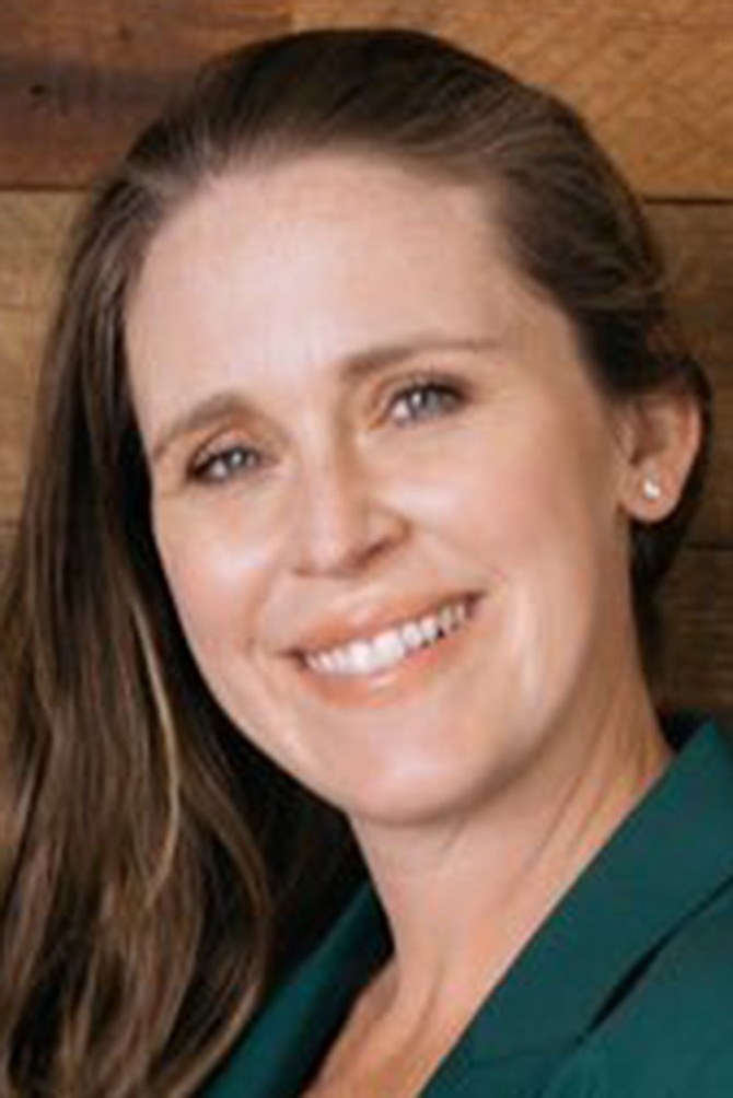 Sarah Moga-Alemany is one of the wealthiest members of Gloria’s staff.