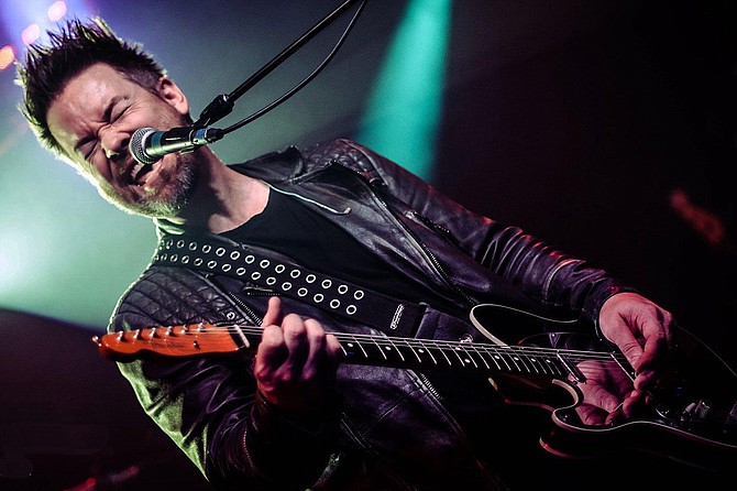 David Cook presents his first full-band show in over a year and is pleased to bring new songs, new arrangements, and many fan favorites during this three show series.