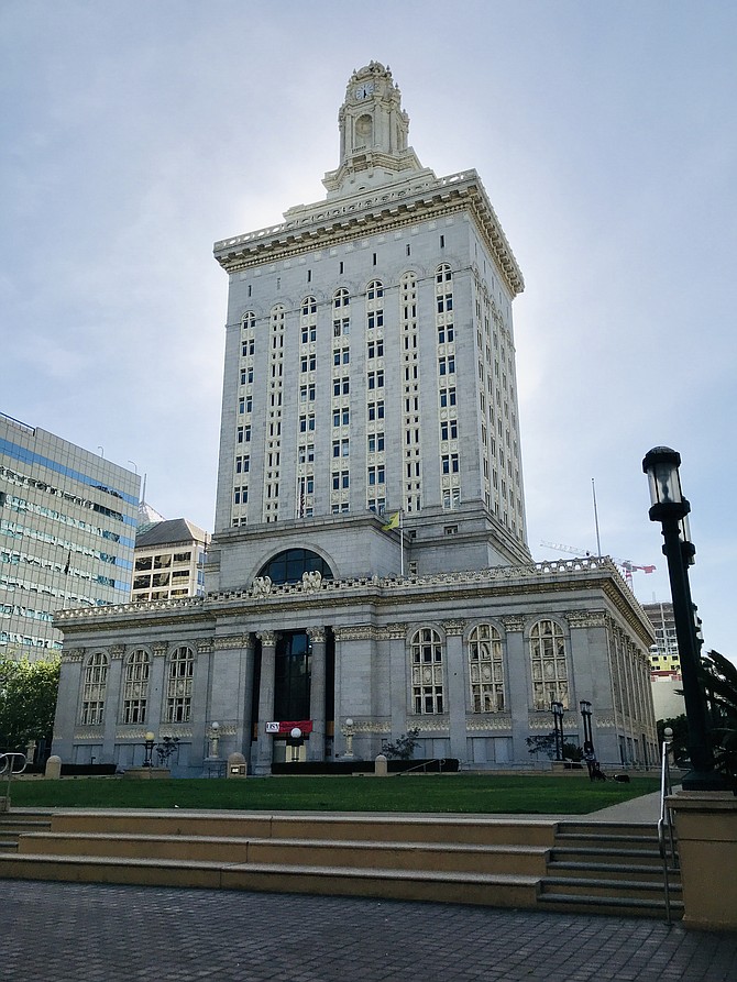 Oakland - City Hall
