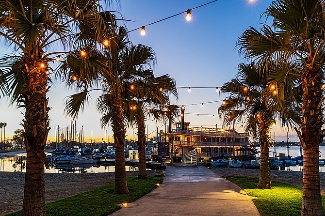 the Bahia Belle is a turn-of-the-century, Mississippi-style boat that provides a 45-minute sightseeing cruise of Mission Bay.