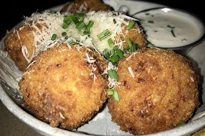 Mac’n Cheese Balls. Great appetizer for burgers to come.