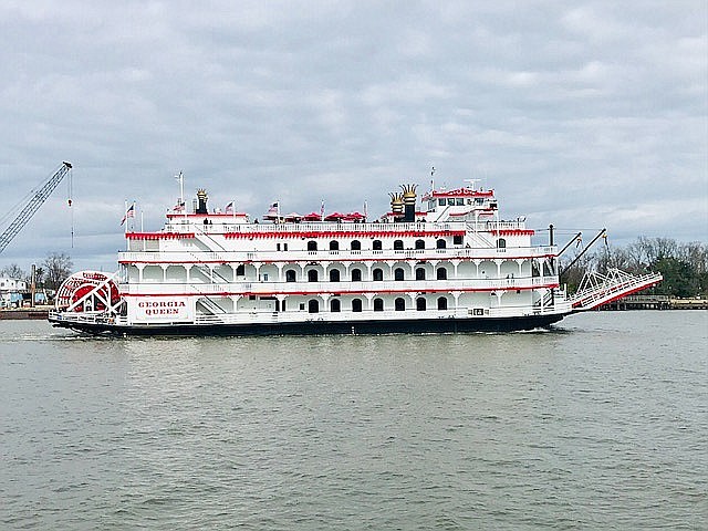 Riverboat on the Savannah River t670 t720