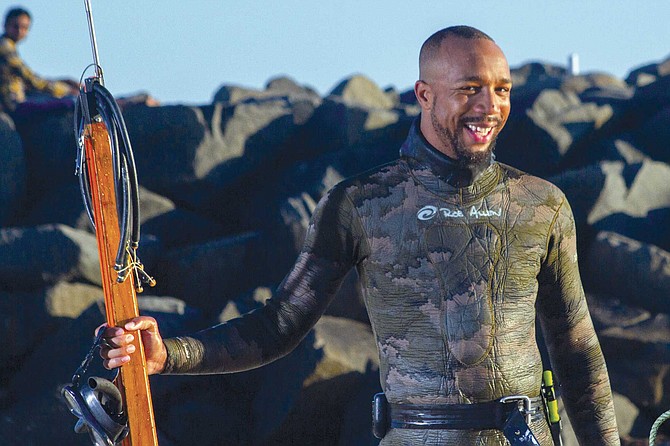 Lew Cox can still recall his first spearfishing outing off the Coronado Islands with a group of other new divers. “I think everyone is a mess when they first start freediving. You step off the boat, and you’re in the ocean, on your own, with no tanks. It is shocking!”