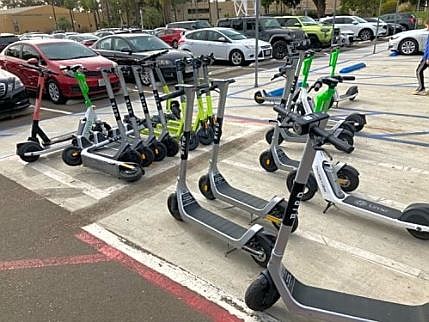 Scooter complaint, Presidents Way, February 21