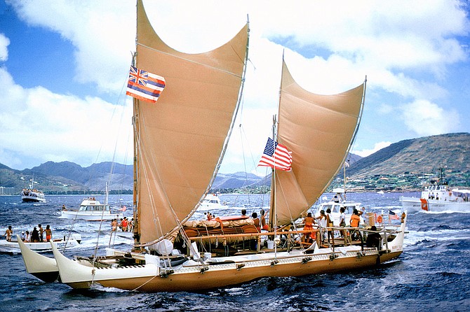 Hokule'a arrival in Honolulu from Tahiti in 1976.