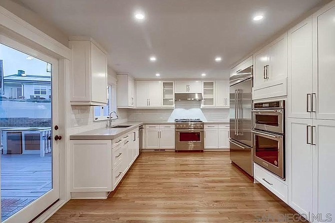 Not nearly cramped and dark enough to be a real olde-timey kitchen!