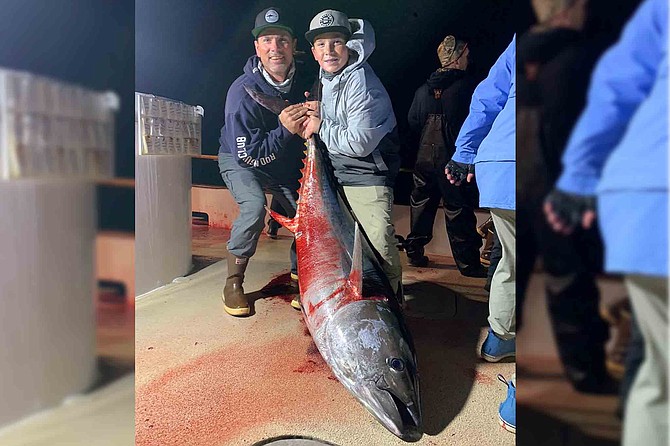 Un bocado sólido durante la noche produce grandes atunes rojos para los pescadores a bordo del viaje Polaris Supreme de 3 días.