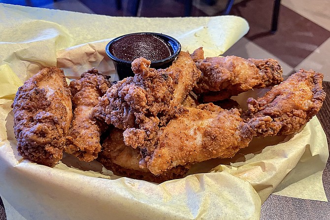 Crispy, southern fried chicken wings at Jay's Southern Café