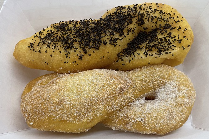 Kkwabaegi flavors include Oreo (top) and sugar (bottom)