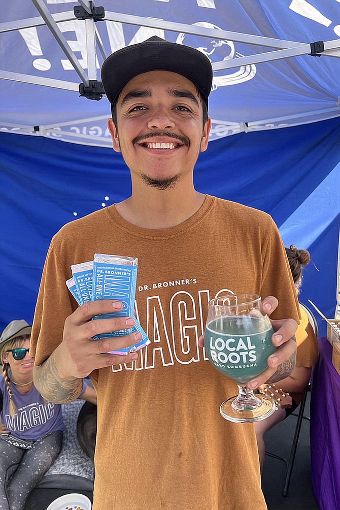 Vegan Food Popup is a FREE event that showcases the best plant-based food in So Cal, featuring a rotating lineup of diverse vendors from San Diego, Orange County and LA.