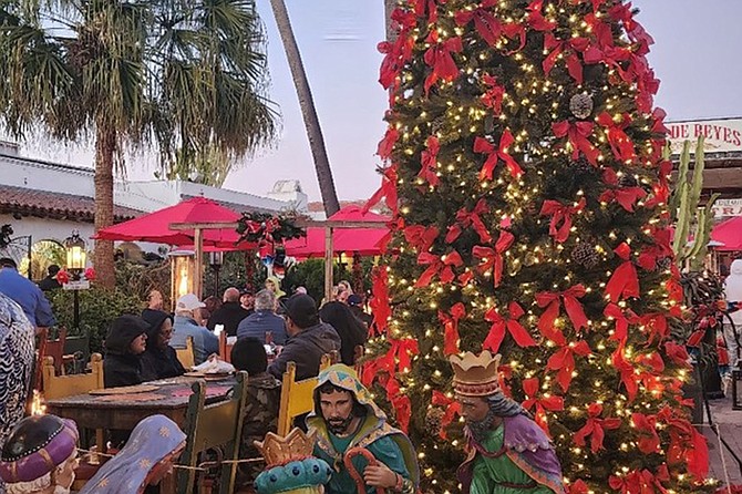 For the entire month of December, Fiesta de Reyes in Old Town features holiday decorations, live music, the best Mexican food around and 19 one-of-a-kind shopping experiences.