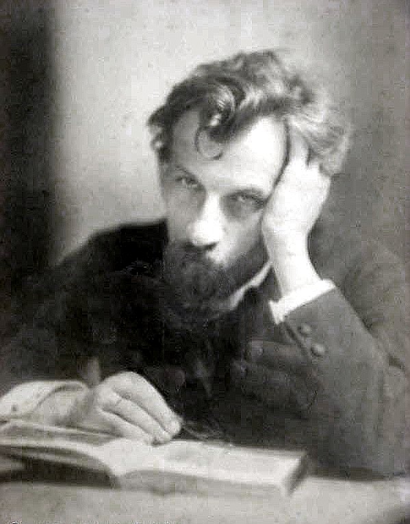 Hans Pfitzner circa 1910. - Image by Wanda von Debschitz-Kunowski
