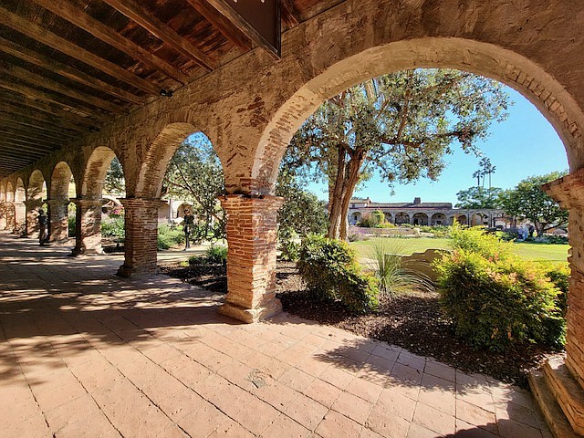 Mission San Juan Capistrano - Courtyard Arches