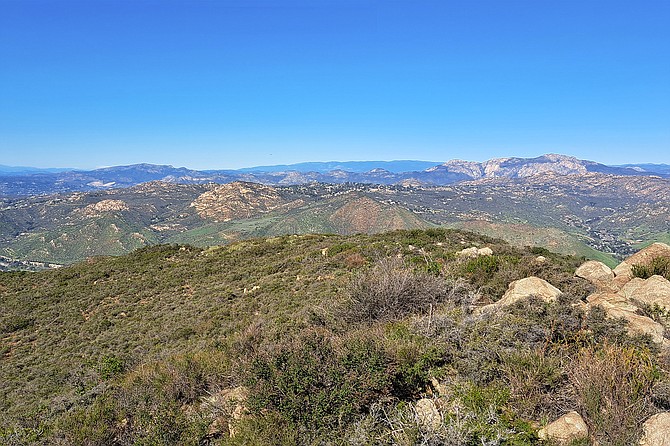 View from McGinty looking north at El Cajon Mountain and Mt Woodson.