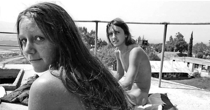 Apples and Oranges: 350,000 youngsters from around the world, motivated by ideology and adventurism, volunteered on kibbutzim during the 1970s and1980s and now reflect on their experiences.