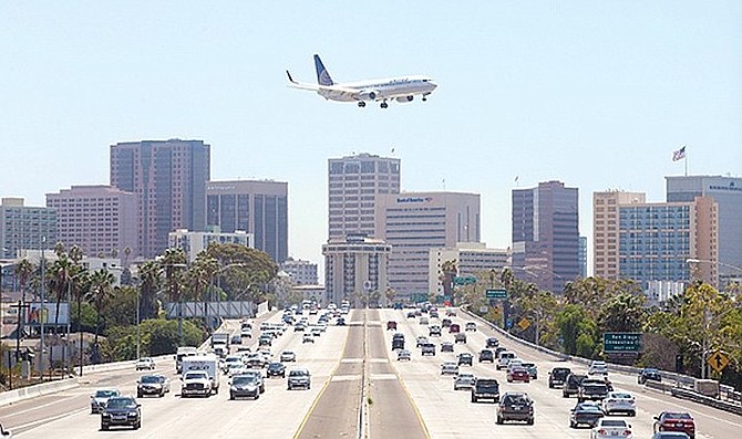 Auto traffic in and out of downtown on the 5 on a Wednesday afternoon