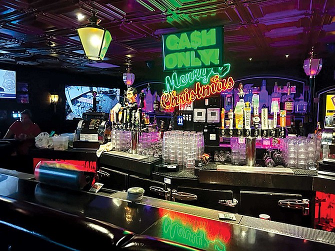 “Some mornings we might have 20 or 30 nurses here; the next morning, only one or two people wander in before 10 am,” says Georgina, the friendly bartender at The Lamplighter.