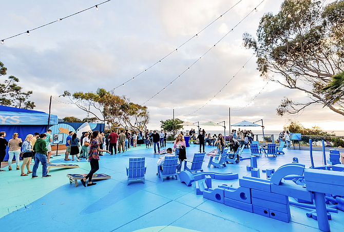The aquarium’s family-friendly happy hours take place Monday, Tuesday and Wednesday evenings in July and August on Blue Beach, a new space that invites guests to connect with the ocean and each other.