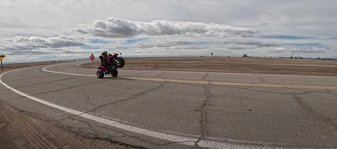 James&MoVlogs, followed his buddy Ric on his 3-wheeler from San Diego to Glamis.