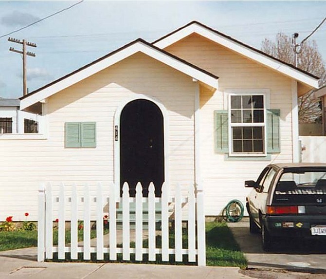 Single-section manufactured home