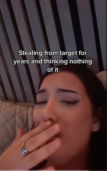 AshleyHerrnandezz on TikTok