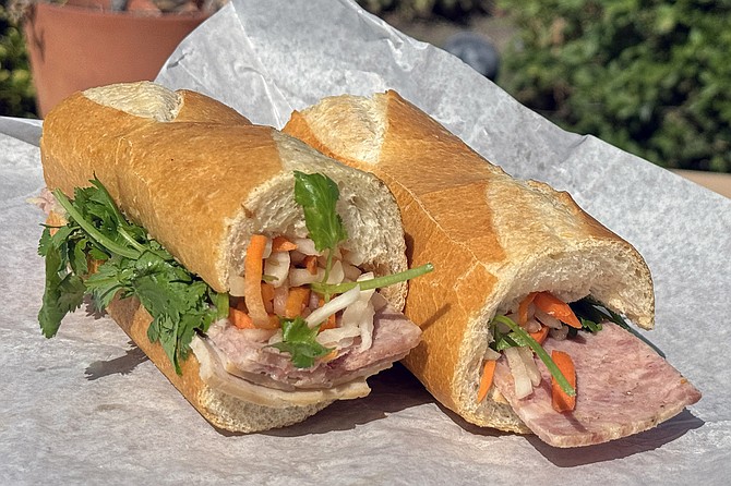 Paris Bakery's standard, cold cuts Bánh Mì Đặc Biệt, made at its new Chula Vista location, Paris Express