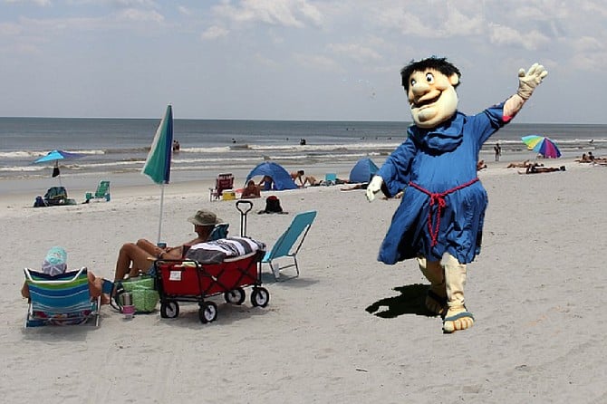 The Swinging Friar, pleased to learn that Florida has beaches, too!