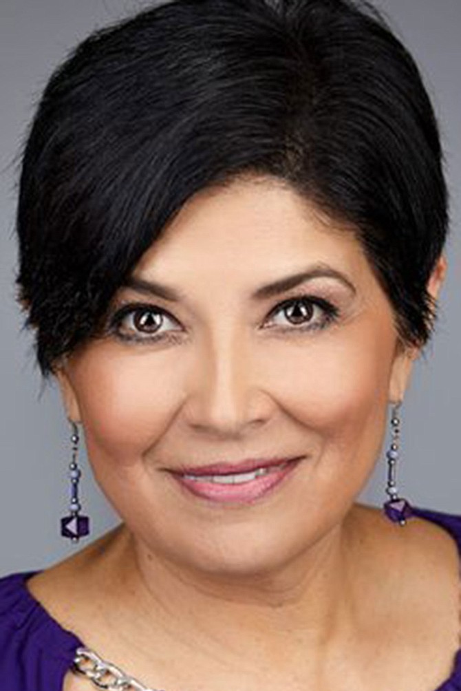 Laura Castañeda bid a sad adios to the U-T en Espanol.