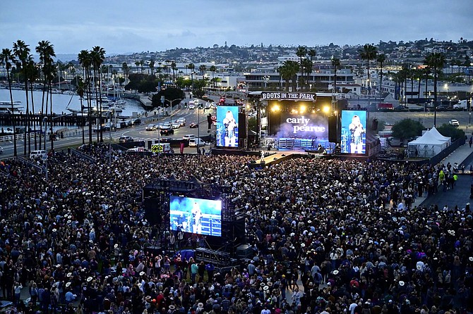 Experience a day and night, full of live music, craft food and cocktails, line dancing, beautiful views, and much more as Waterfront Park is transformed into San Diego’s BIGGEST country music party for the 8th year and counting!