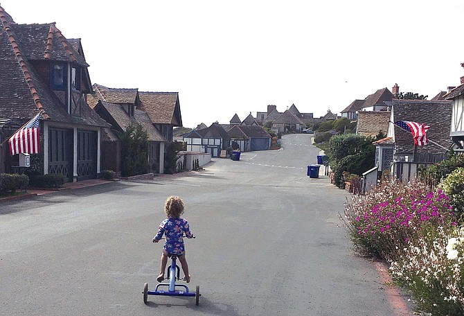 Last night, I dreamt I went to Manderley again. Er, Malo.