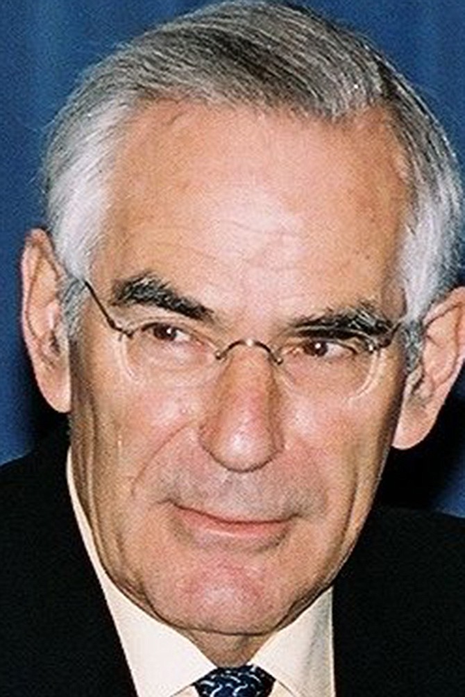 David Halberstam chronicled Walton’s heartbreak — and body break.