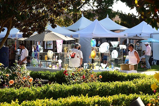 ArtWalk Liberty Station encourages attendees to immerse themselves in the art world and supports the appreciation and acquisition of original artwork such as paintings, photography, glass and ceramic art, jewelry, and sculpture.